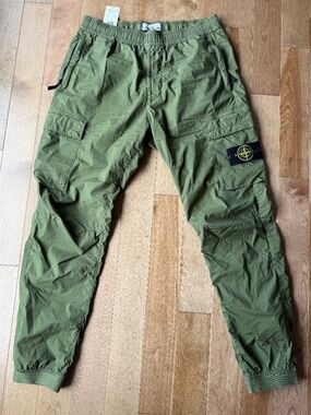 Stone Island - Men’s nylon green cargo pants